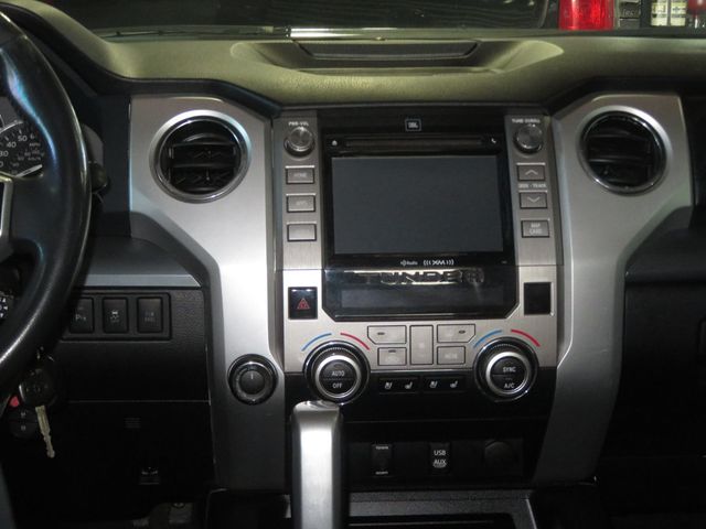 2014 Toyota Tundra 1OWNER AZ PLATINUM CREWMAX TUNDRA LOW MILES LEATHER 4X4  - 22993620 - 41