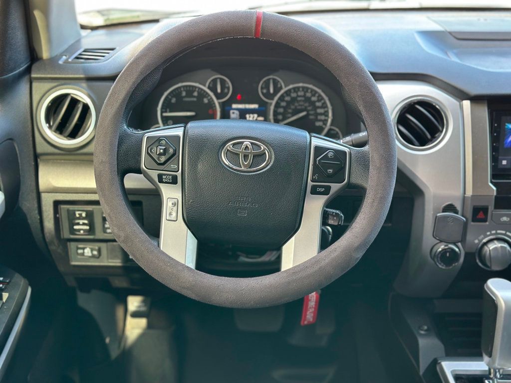 2014 Toyota Tundra SR5 CrewMax photo 14