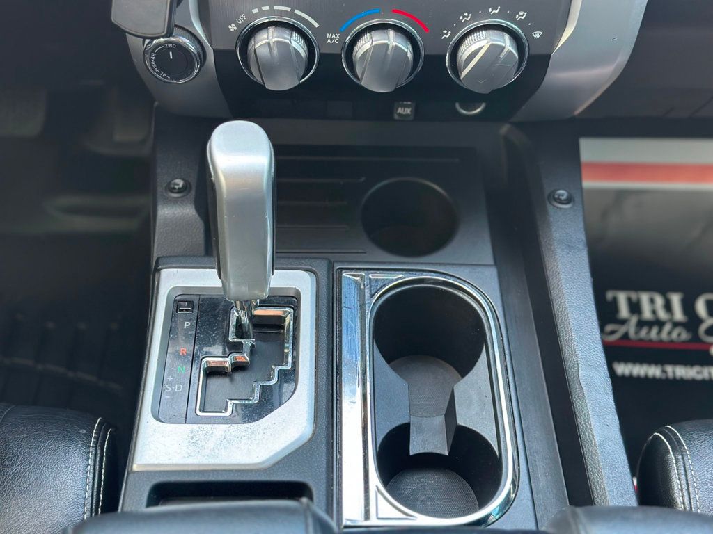 2014 Toyota Tundra SR5 CrewMax photo 20