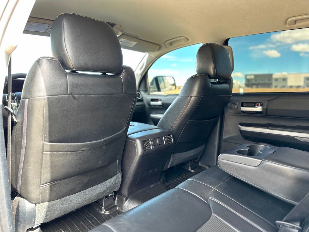 2014 Toyota Tundra SR5 CrewMax photo 27