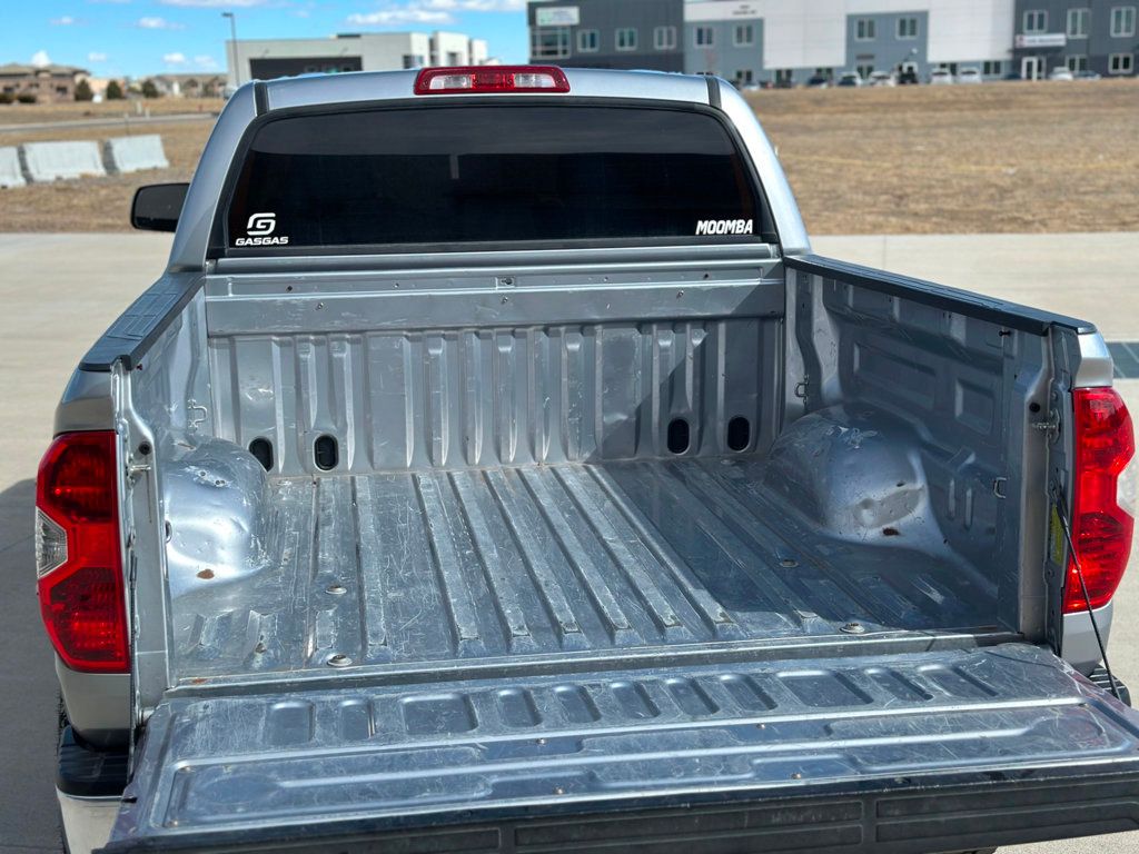 2014 Toyota Tundra SR5 CrewMax photo 36