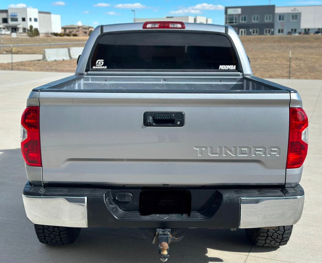 2014 Toyota Tundra SR5 CrewMax photo 37