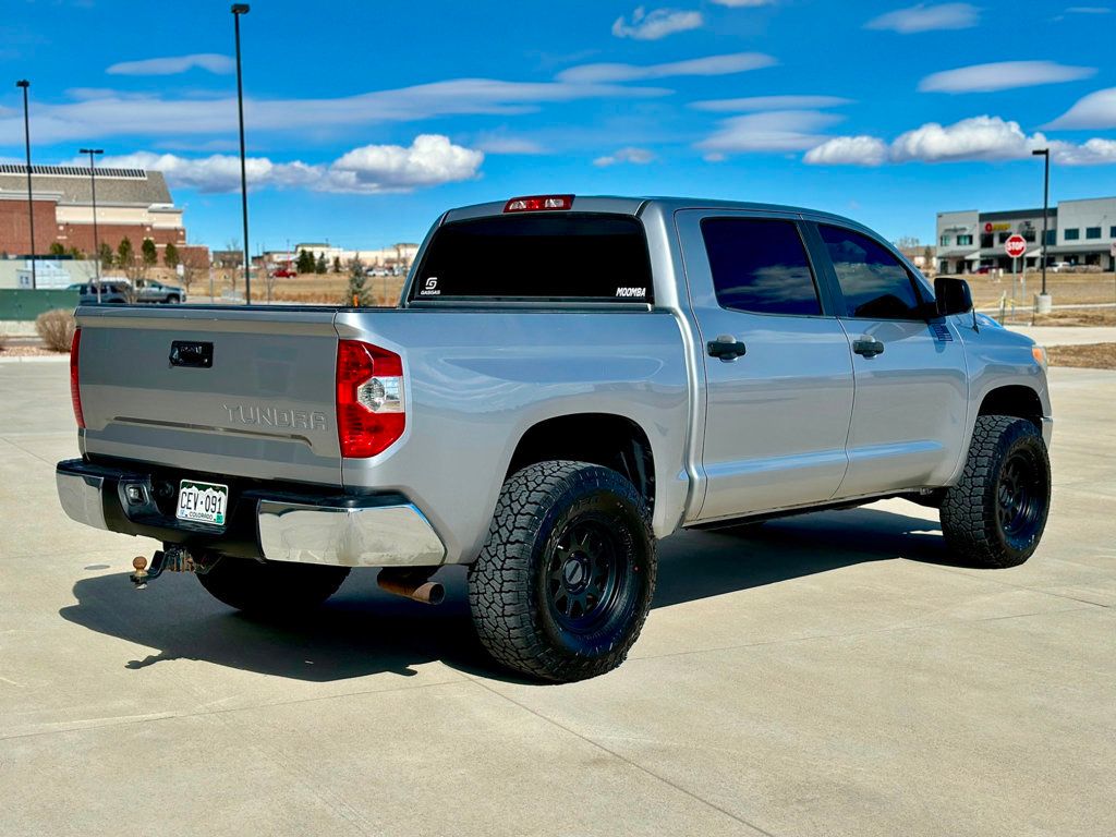2014 Toyota Tundra SR5 CrewMax photo 7