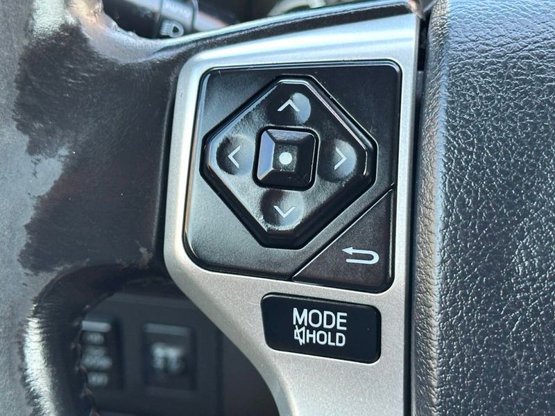 2014 Toyota Tundra CrewMax 5.7L FFV V8 6-Spd AT 1794 (Natl) - 22920017 - 31