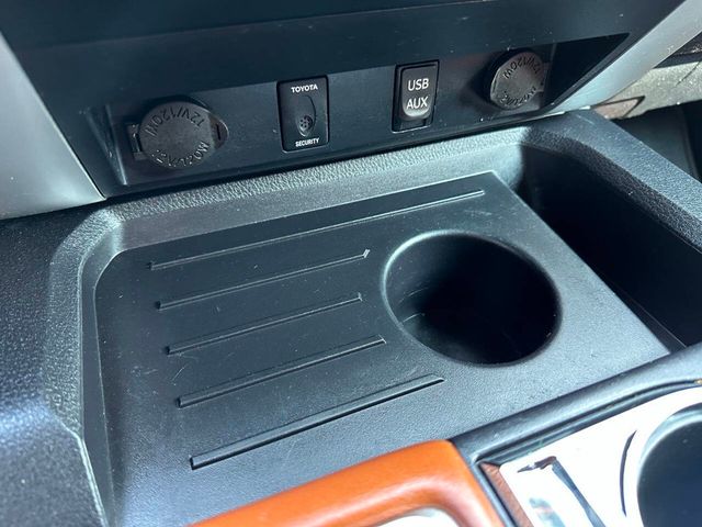 2014 Toyota Tundra CrewMax 5.7L FFV V8 6-Spd AT 1794 (Natl) - 22920017 - 41