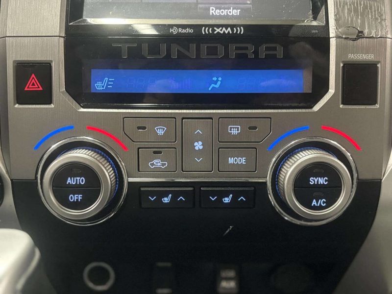 2014 Toyota Tundra CrewMax 5.7L FFV V8 6-Spd AT LTD (Natl) - 22984895 - 23