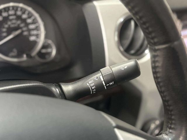 2014 Toyota Tundra CrewMax 5.7L FFV V8 6-Spd AT LTD (Natl) - 22984895 - 31