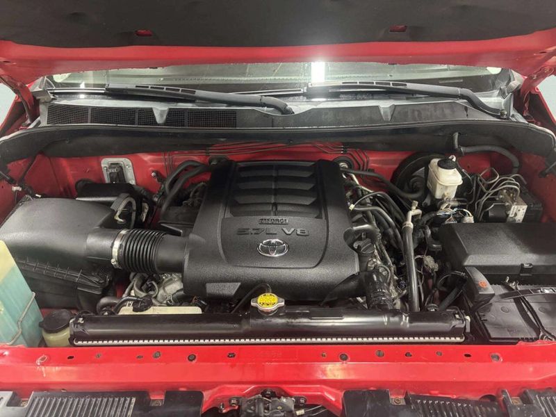 2014 Toyota Tundra CrewMax 5.7L FFV V8 6-Spd AT LTD (Natl) - 23055999 - 8