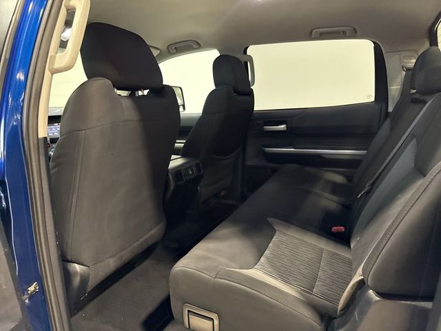 2014 Toyota Tundra CrewMax 5.7L FFV V8 6-Spd AT SR5 (Natl) - 23031660 - 27