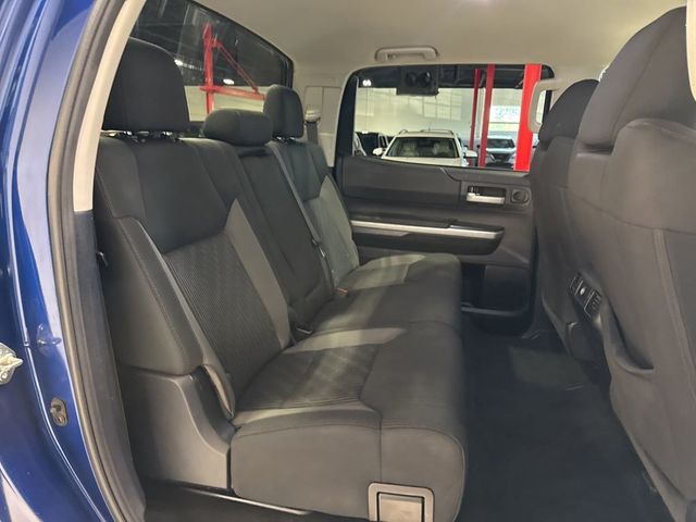 2014 Toyota Tundra CrewMax 5.7L FFV V8 6-Spd AT SR5 (Natl) - 23031660 - 34