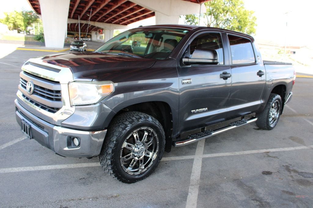 2014 Toyota Tundra CrewMax 5.7L FFV V8 6-Spd AT SR5 (Natl) - 23048200 - 1