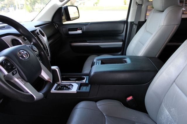 2014 Toyota Tundra CrewMax 5.7L FFV V8 6-Spd AT SR5 (Natl) - 23048200 - 8