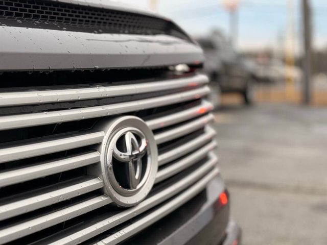 2014 Toyota Tundra CrewMax 5.7L V8 6-Spd AT Platinum (Natl) - 22976374 - 18