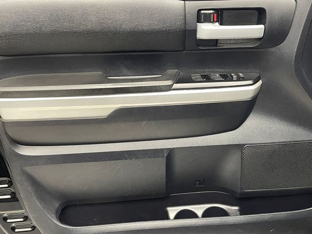 2014 Toyota Tundra CrewMax 5.7L V8 6-Spd AT SR5 (Natl) - 22973049 - 19