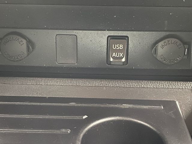 2014 Toyota Tundra CrewMax 5.7L V8 6-Spd AT SR5 (Natl) - 22973049 - 29