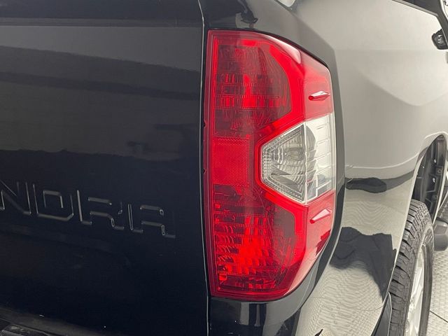 2014 Toyota Tundra CrewMax 5.7L V8 6-Spd AT SR5 (Natl) - 22973049 - 46