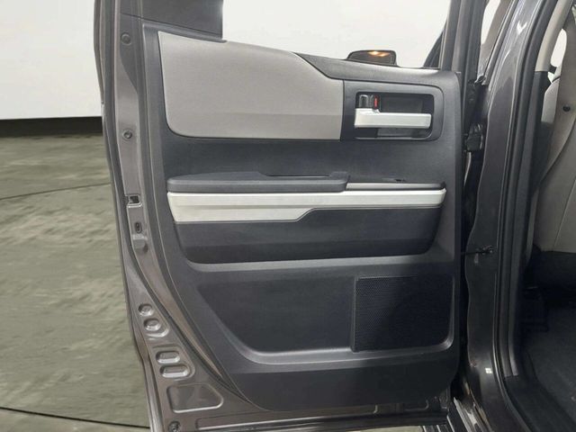 2014 Toyota Tundra Double Cab 5.7L FFV V8 6-Spd AT LTD (Natl) - 22987385 - 13