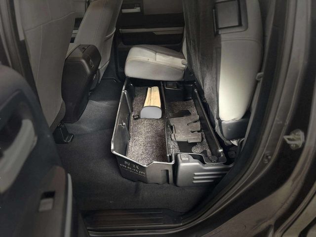 2014 Toyota Tundra Double Cab 5.7L FFV V8 6-Spd AT LTD (Natl) - 22987385 - 15