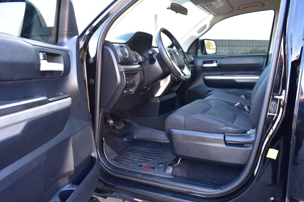 2014 Toyota Tundra Double Cab 5.7L FFV V8 6-Spd AT SR5 (Natl) - 22290739 - 14