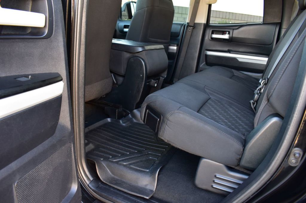2014 Toyota Tundra Double Cab 5.7L FFV V8 6-Spd AT SR5 (Natl) - 22290739 - 20