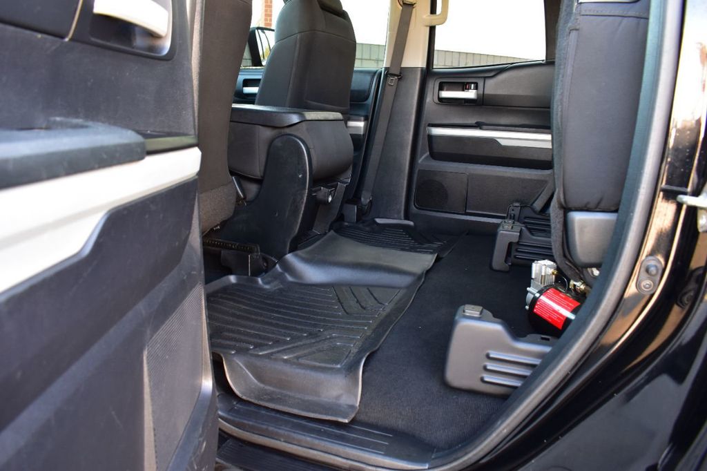 2014 Toyota Tundra Double Cab 5.7L FFV V8 6-Spd AT SR5 (Natl) - 22290739 - 24