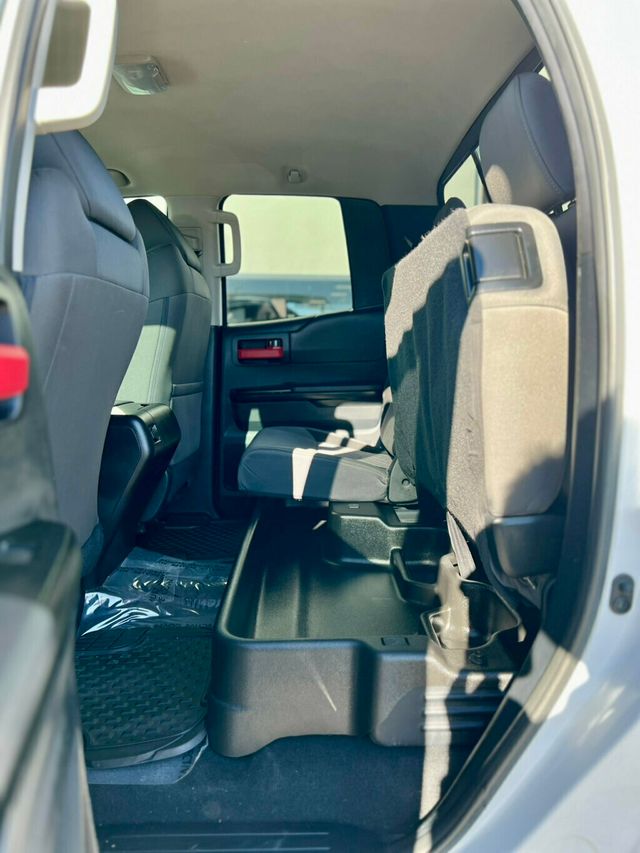 2014 Toyota Tundra Double Cab 5.7L FFV V8 6-Spd AT SR5 (Natl) - 22931826 - 14