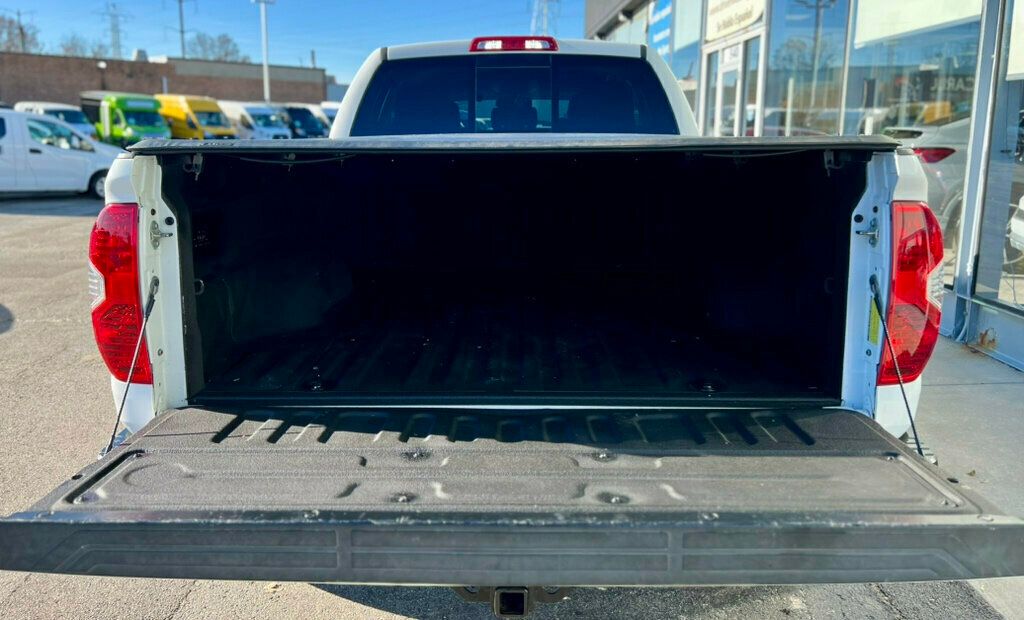 2014 Toyota Tundra Double Cab 5.7L FFV V8 6-Spd AT SR5 (Natl) - 22931826 - 6