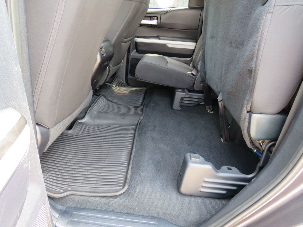 2014 Toyota Tundra Double Cab 5.7L FFV V8 6-Spd AT SR5 (Natl) - 22421049 - 16