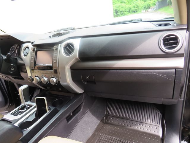 2014 Toyota Tundra Double Cab 5.7L FFV V8 6-Spd AT SR5 (Natl) - 22856132 - 16