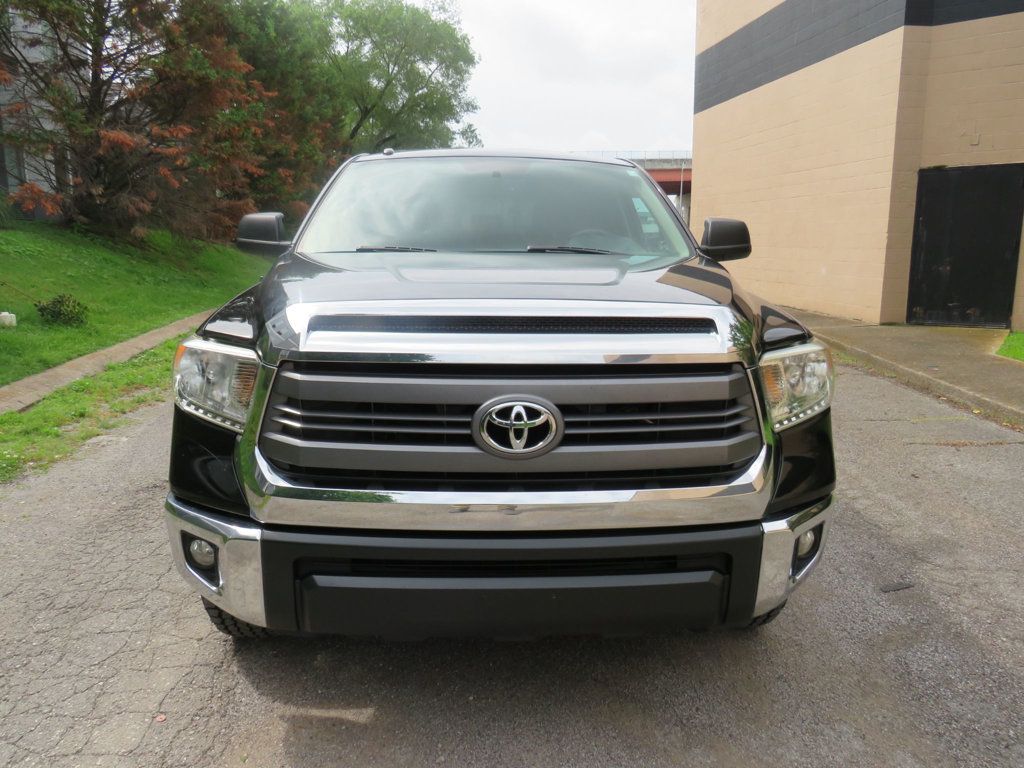 2014 Toyota Tundra Double Cab 5.7L FFV V8 6-Spd AT SR5 (Natl) - 22856132 - 2