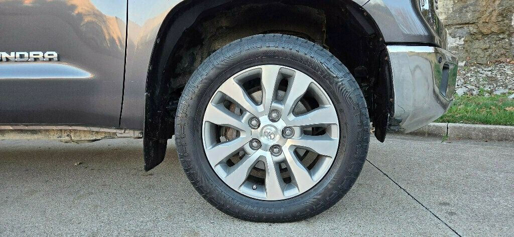 2014 Toyota Tundra Double Cab 5.7L V8 6-Spd AT LTD (Natl) - 22951466 - 35