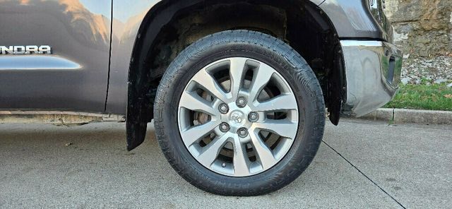 2014 Toyota Tundra Double Cab 5.7L V8 6-Spd AT LTD (Natl) - 22951466 - 35