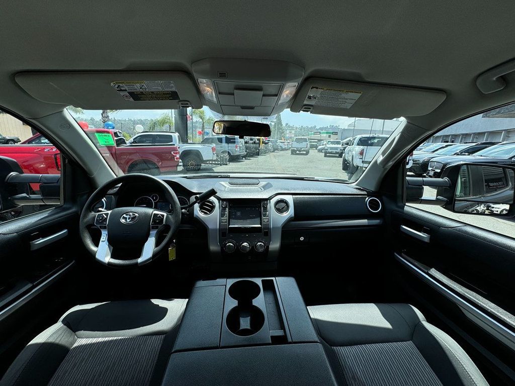 2014 Toyota Tundra Double Cab 5.7L V8 6-Spd AT SR5 (Natl) - 22438260 - 11