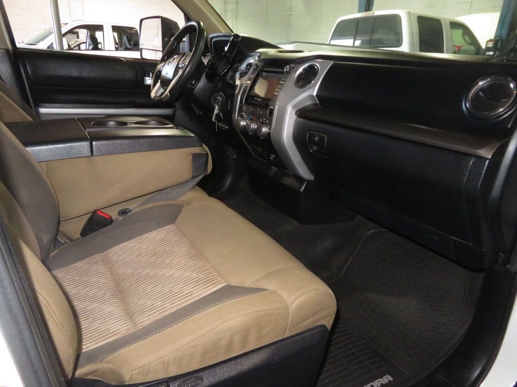 2014 Toyota Tundra DOUBLE CAB EXTAR CLEAN TUNDRS 2OWNER AZ 5.7 TUNDRA - 22935888 - 32