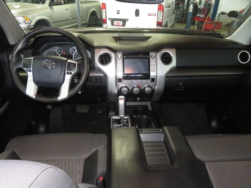 2014 Toyota Tundra EXTRA CLEAN TOYOTA TUNDRA DOUBLE CAB 1OWNER AZ TRUCK - 22932723 - 37