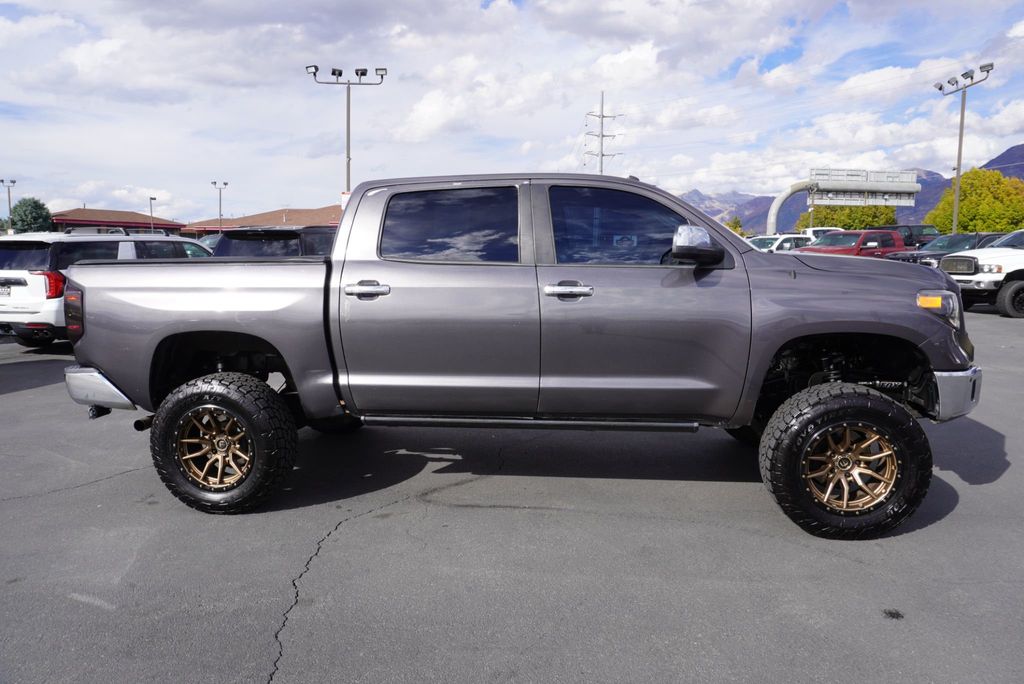 2014 Toyota Tundra LIMITED - 22931419 - 10