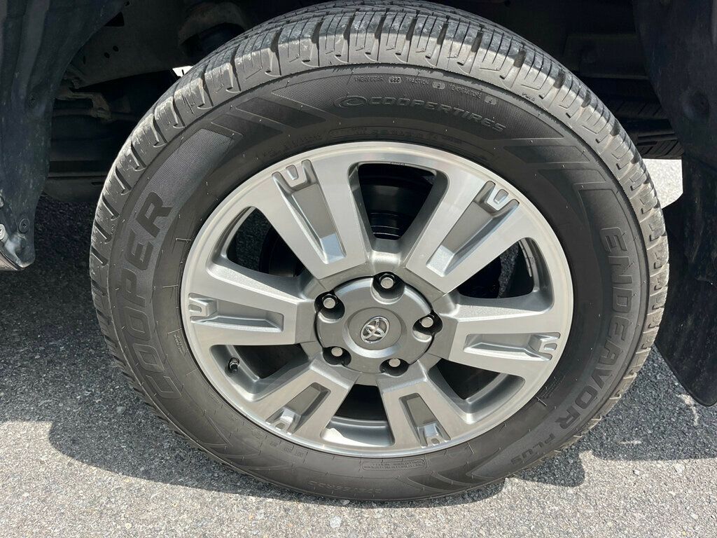 2014 Toyota Tundra RUST FREE TUNDRA CREWMAX PLATNUM 4x4 - 23045453 - 9