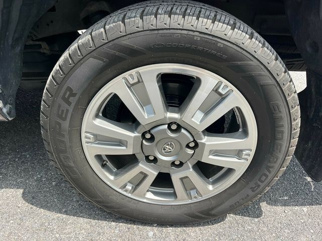 2014 Toyota Tundra RUST FREE TUNDRA CREWMAX PLATNUM 4x4 - 23045453 - 9
