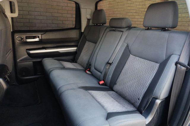 2014 Toyota Tundra SR5 - 23064307 - 18