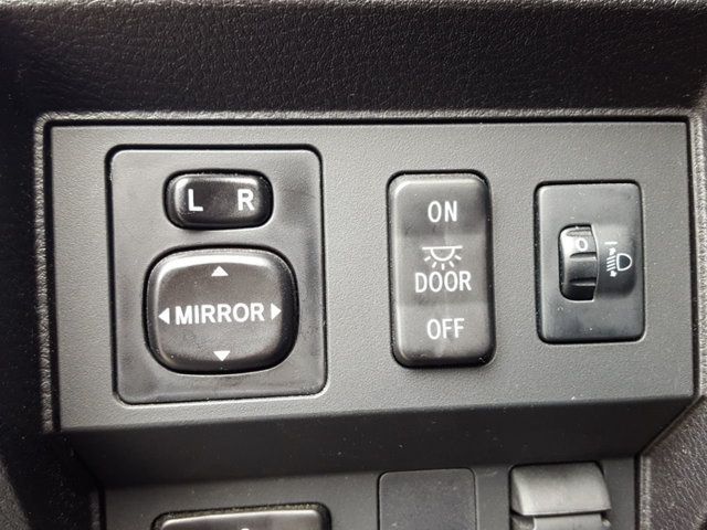 2014 Toyota Tundra SR5 Crew Max** - 17650497 - 19