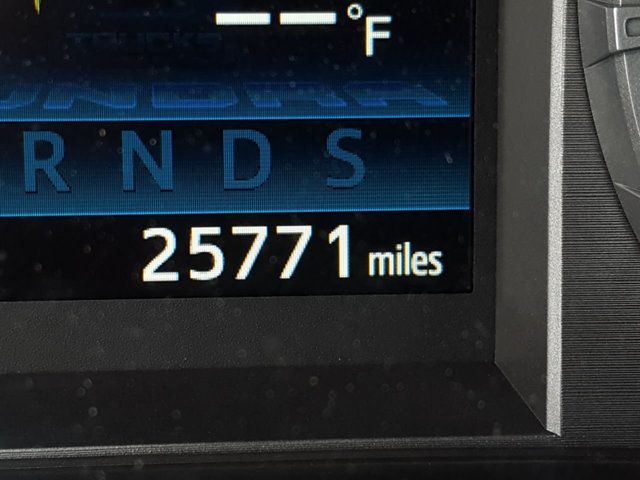 2014 Toyota Tundra SR5 Crew Max** - 17650497 - 32