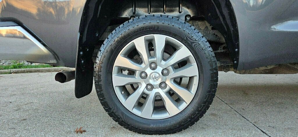 2014 Toyota Tundra Super Clean 4x4 Southern LOADED V8 Tow 615-300-6004 - 22951466 - 34