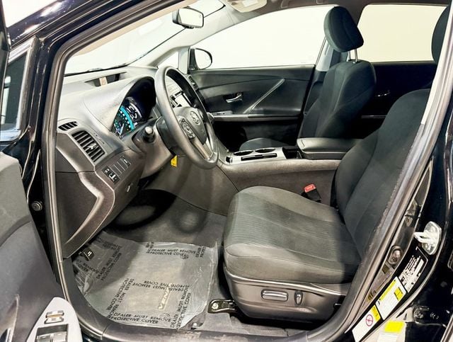 2014 Toyota Venza 4dr Wagon I4 AWD LE - 22909354 - 18