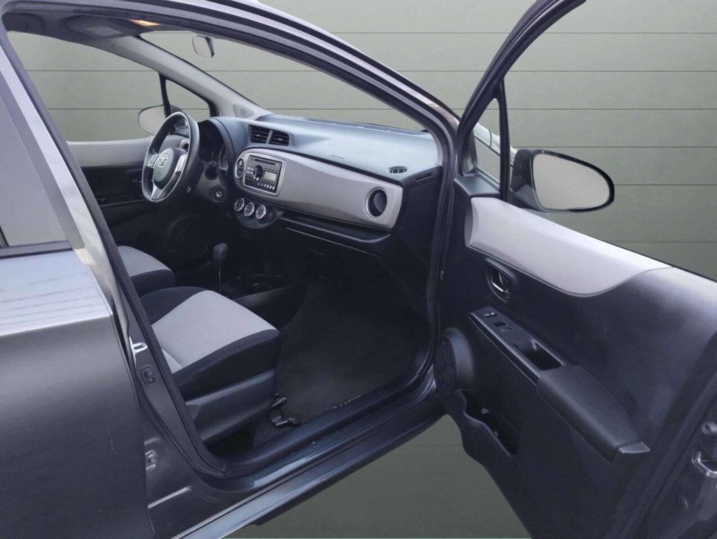 2014 Toyota Yaris 5dr Liftback Automatic LE (TMC/CBU Plant) - 22929250 - 20