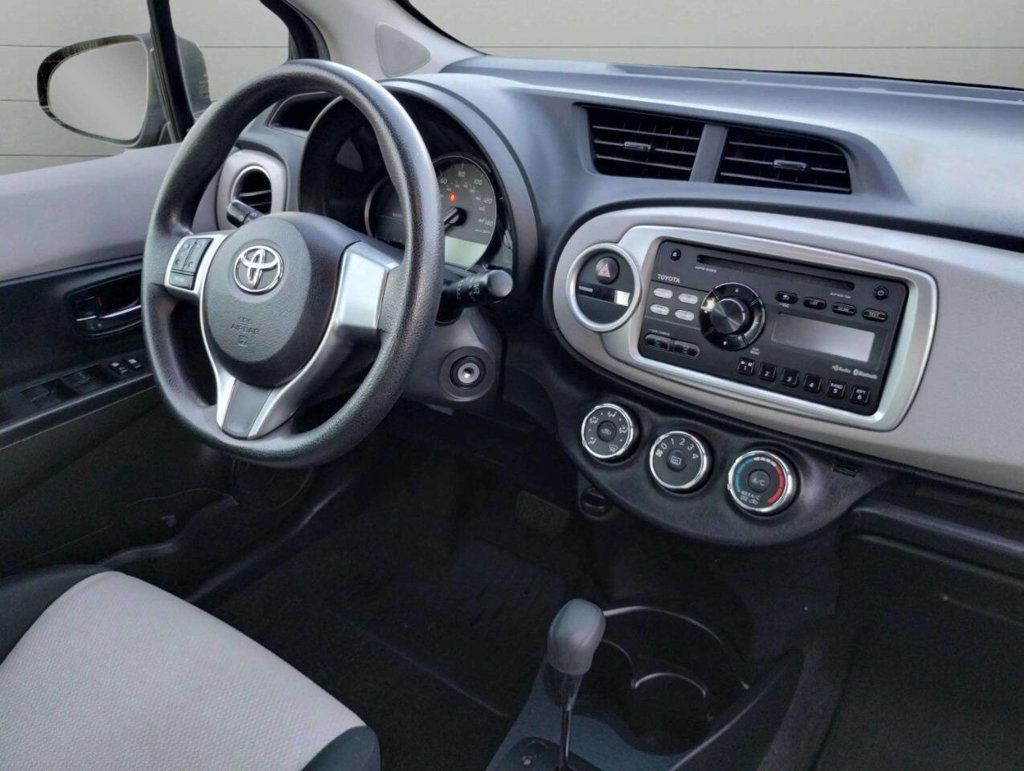 2014 Toyota Yaris 5dr Liftback Automatic LE (TMC/CBU Plant) - 22929250 - 22