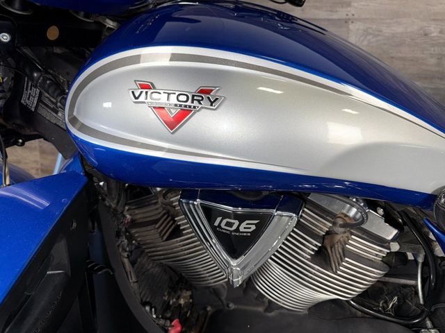 2014 Victory Cross Country Tour SUPER CLEAN! - 22944956 - 14