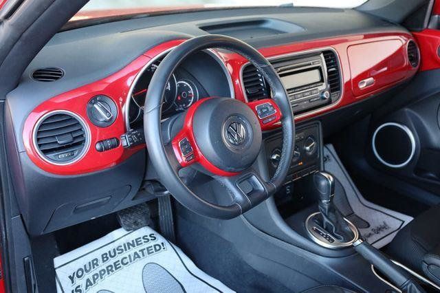 2014 Volkswagen Beetle 1.8T - 23025206 - 13