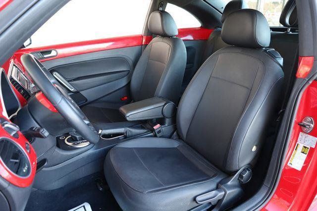 2014 Volkswagen Beetle 1.8T - 23025206 - 15