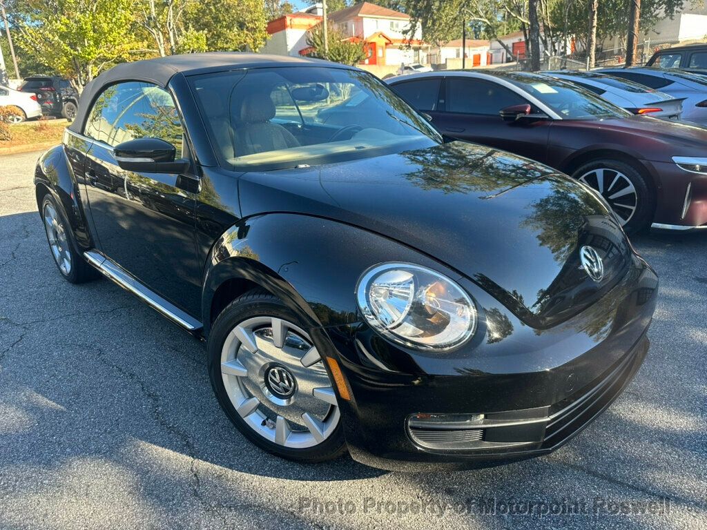 2014 Volkswagen Beetle Convertible 1.8T photo 2