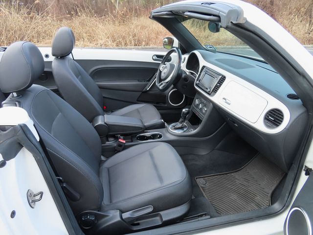 2014 Volkswagen Beetle Convertible 2dr Automatic 2.5L PZEV *Ltd Avail* - 22971281 - 23